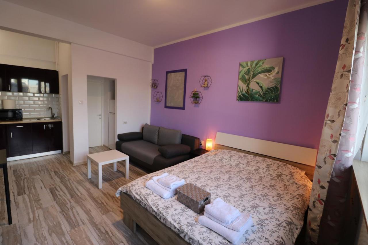 Charming Cozy Studio - Old Town - Free Minibar Apartment Bucureşti Ngoại thất bức ảnh