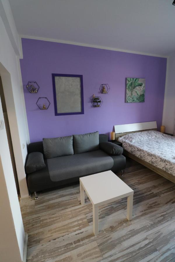 Charming Cozy Studio - Old Town - Free Minibar Apartment Bucureşti Ngoại thất bức ảnh
